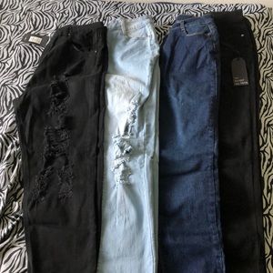Bundle of Fashion Nova Jeans
